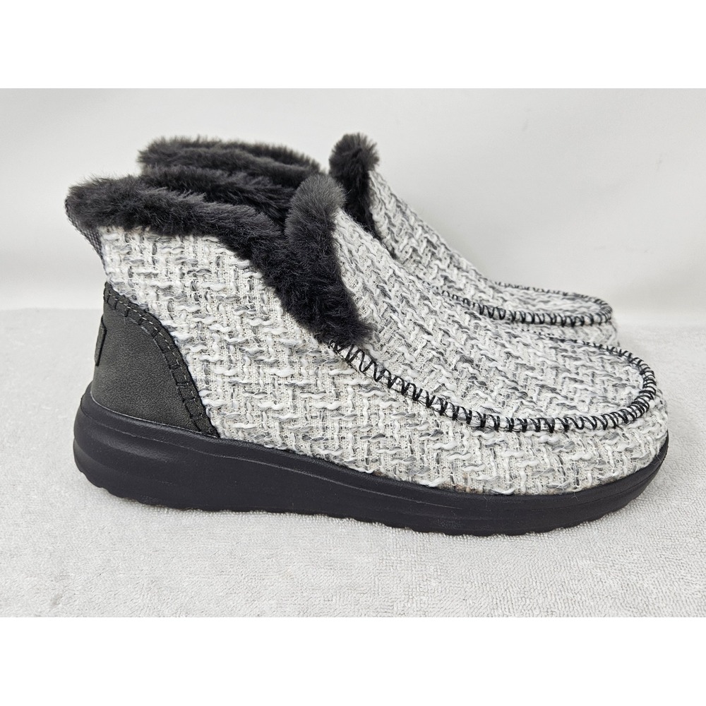 Hey Dude Women's Denny Faux Fur Woven Boots, White/Black, Size 9M, NEW w/o Tags